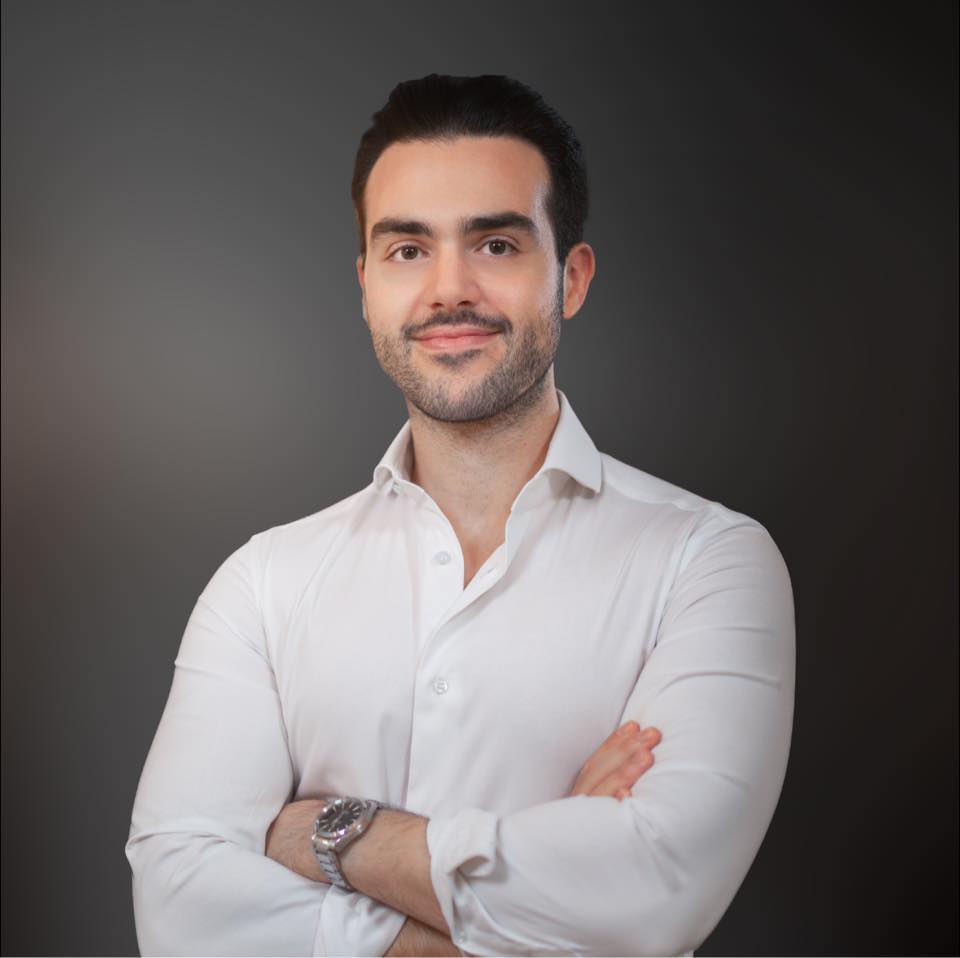Dr Youssef Gam — Chirurgien Plasticien
